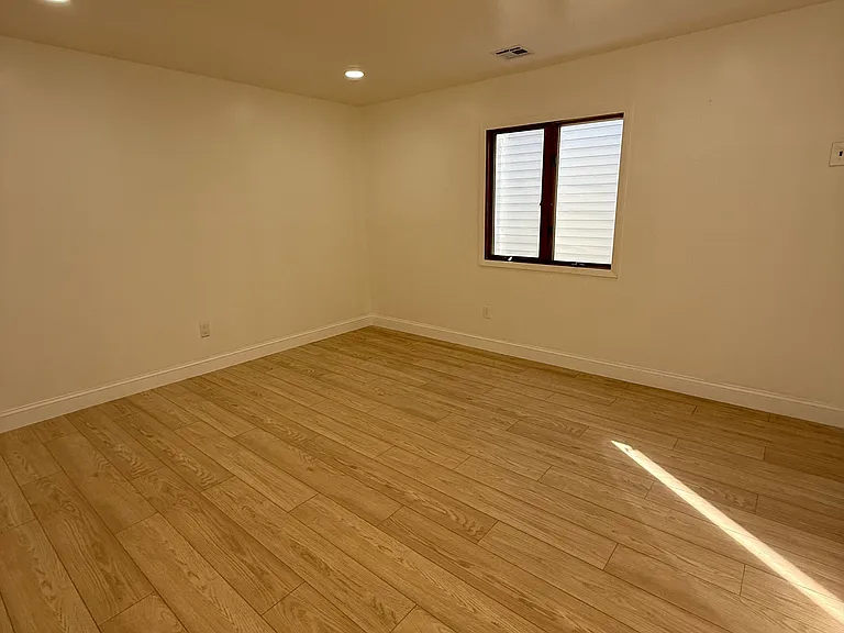 112 Westminster Pl #1 — Photo 13