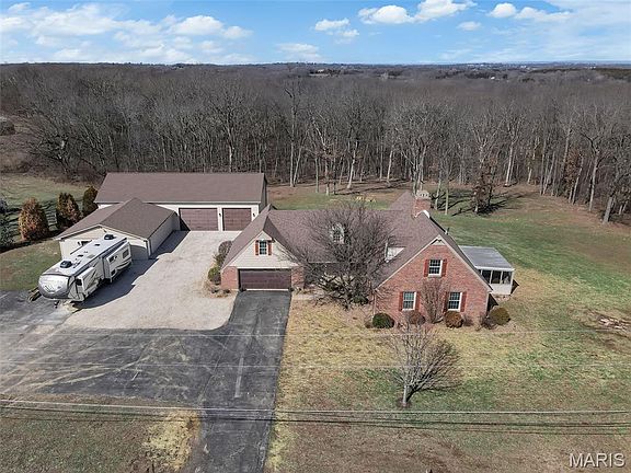 2nd image of 1552 Clearview Rd