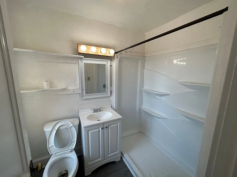 210 S. Weber Street — Photo 15