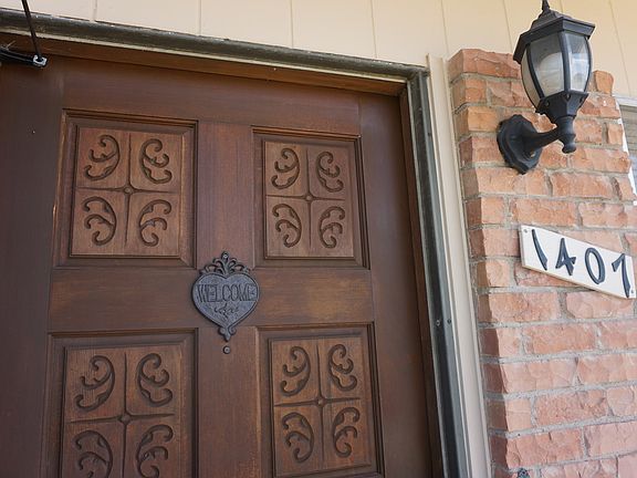 3rd image of 1407 W James St