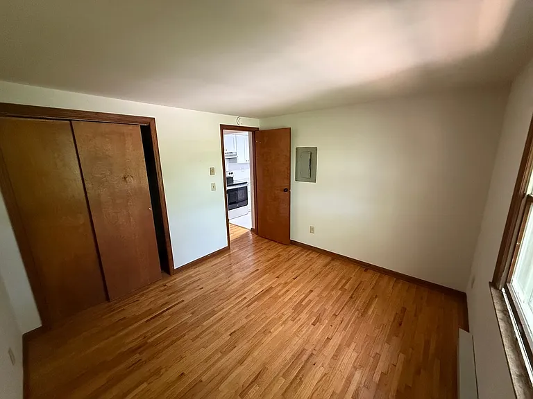148 McCarty Ave — Photo 8