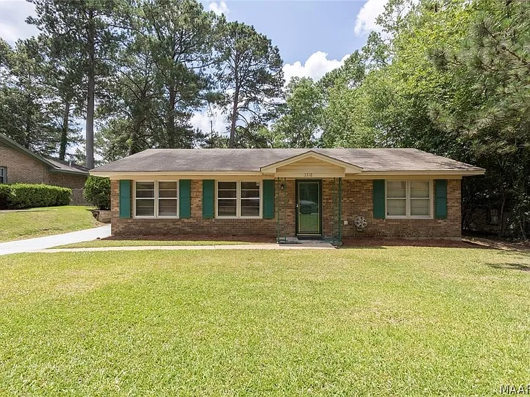 3318 Habersham Rd — Photo 1