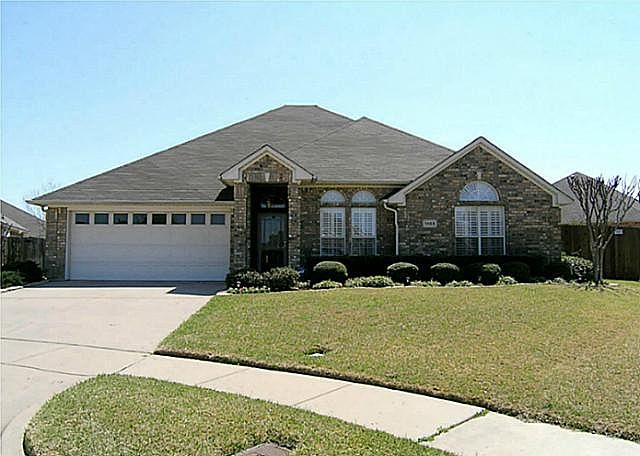 1st image of 1003 Pegasus Dr
