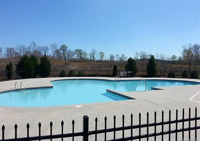 2nd image of 541 Park View Dr #225