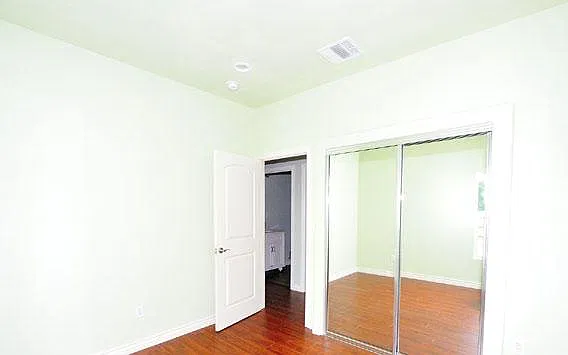 3 bed, $2,500 — Photo 4