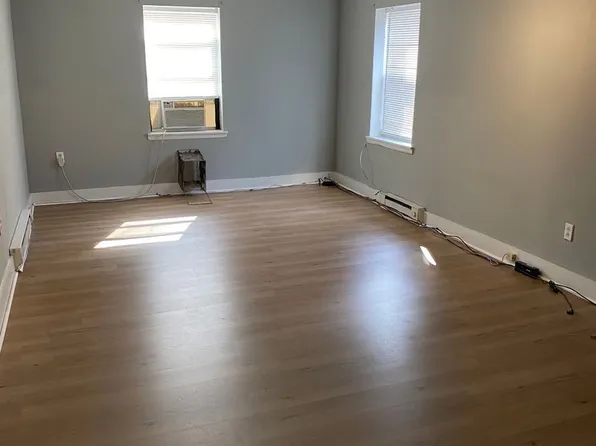 Three Bedroom and One bathroom apartment, 1424 W Master St #3F, Philadelphia, PA 19121