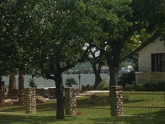 3rd image of 210 Lighthouse Dr