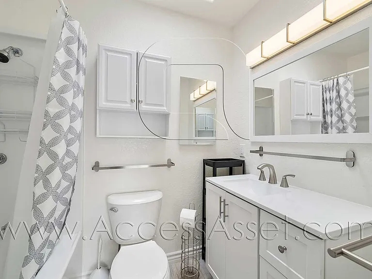 1636 Zoro Way — Photo 14