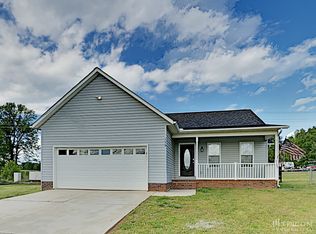 150 Deercroft Dr, Statesville, NC 28625