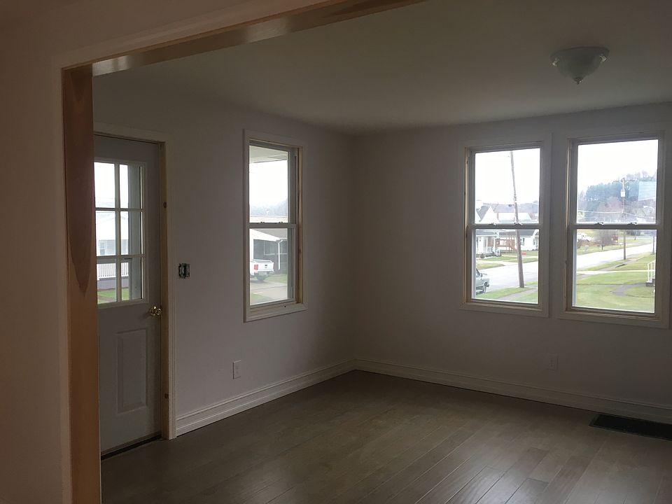 705 Petrolia St, Knox, PA 16232 Zillow