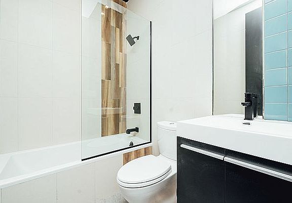5th image of 675 Grand St #2B