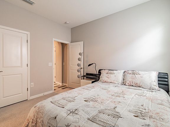 5th image of 4551 Coachford Dr