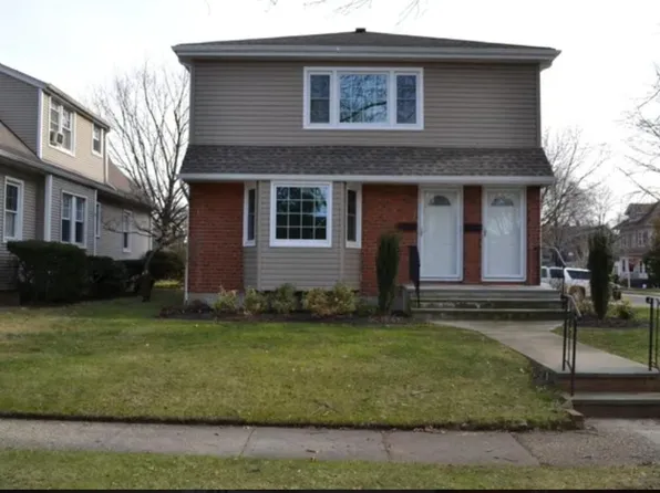 (undisclosed Address), Floral Park, NY 11001