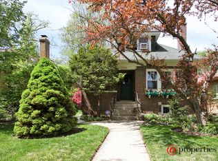 2204 Ewing Ave, Evanston, IL 60201