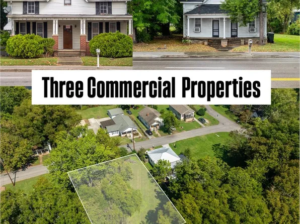 226 E Main St, Sevierville, TN 37862