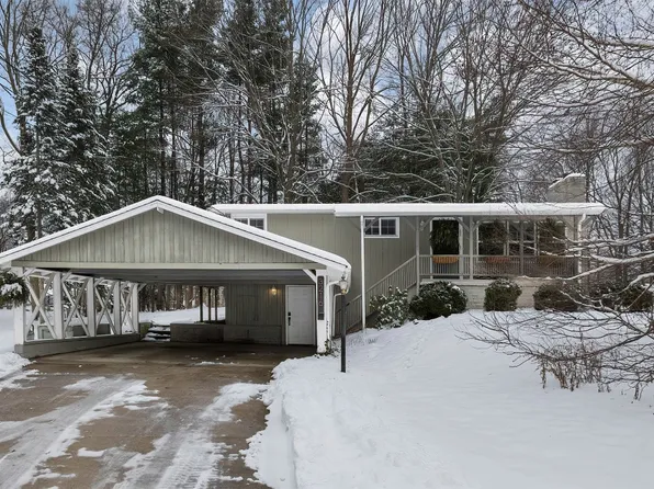 3216 Tamarack Dr, Erie, PA 16506