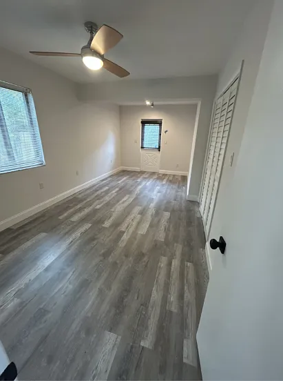 3 bed, 1332 sqft, $4,295 — Photo 2