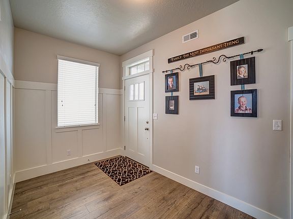 Welcoming Foyer