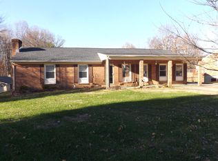 576 Ridgecrest Dr, Danville, VA 24540