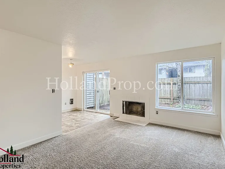 2621 SE 174th Ave #A — Photo 6