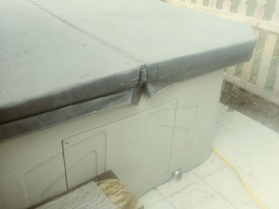 hot tub
