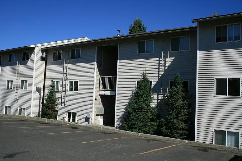 Building Photo - 1204 and 1218 S Main St