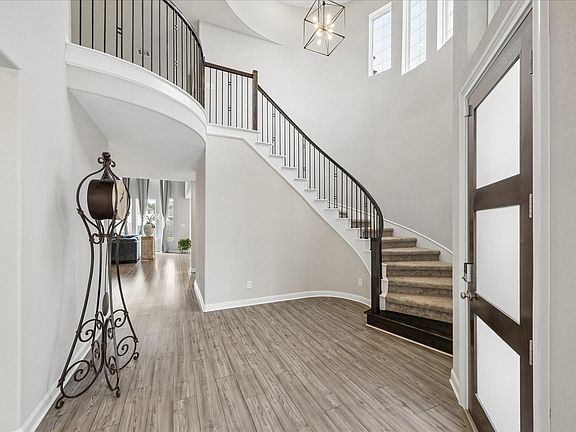 2nd image of 17608 Harpers Way