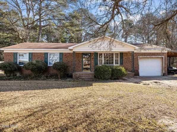 1521 Greenacres Road, Snow Hill, NC 28580