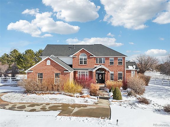 3rd image of 221 Mulligan Lake Drive
