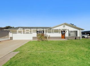 1522 W Behrend Dr, Phoenix, AZ 85027