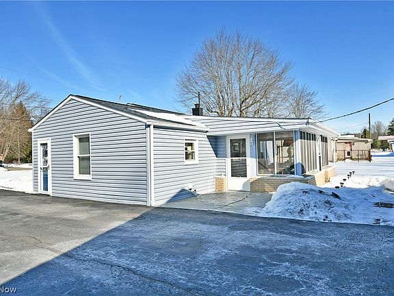 5th image of 1875 Lucretia Dr