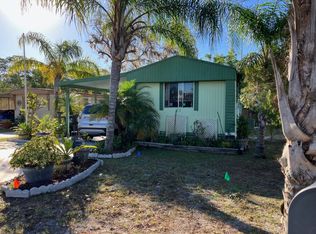 23 Lake Charlotte Dr E, Winter Haven, FL 33880