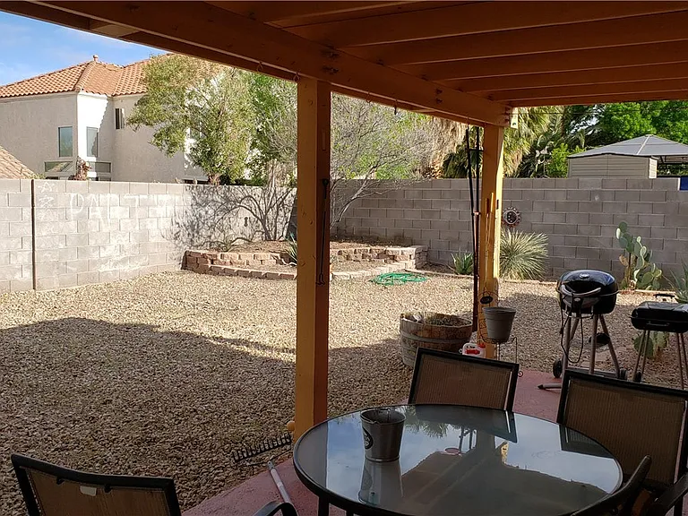 606 Lively Fiesta Way — Photo 8
