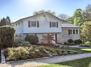 1 W Shore Dr, Camp Hill, PA