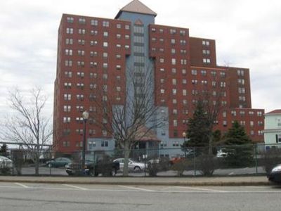 750 Davol St UNIT 311, Fall River, MA, 02720