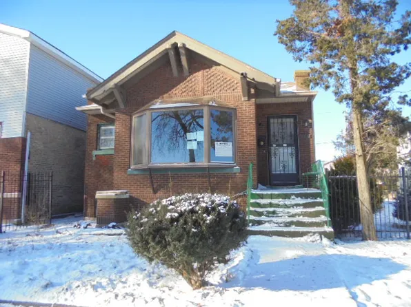 7732 S Oglesby Ave, Chicago, IL 60649