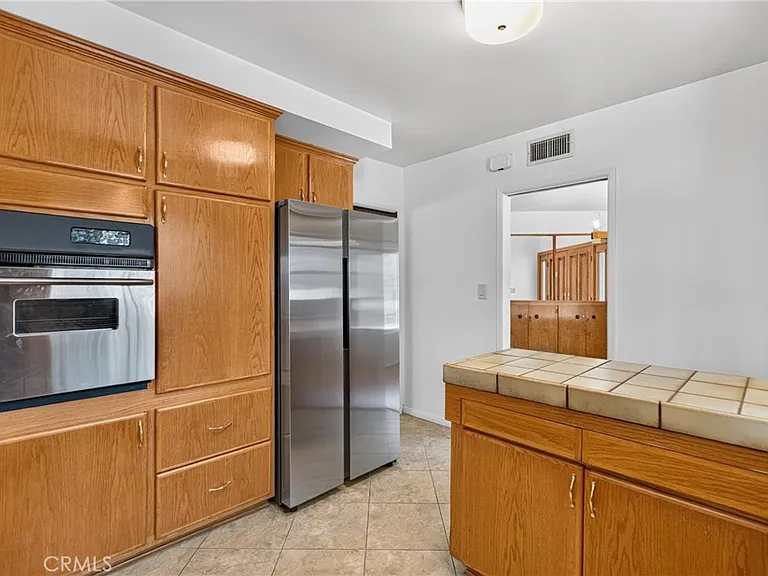 10401 Wystone Ave — Photo 18