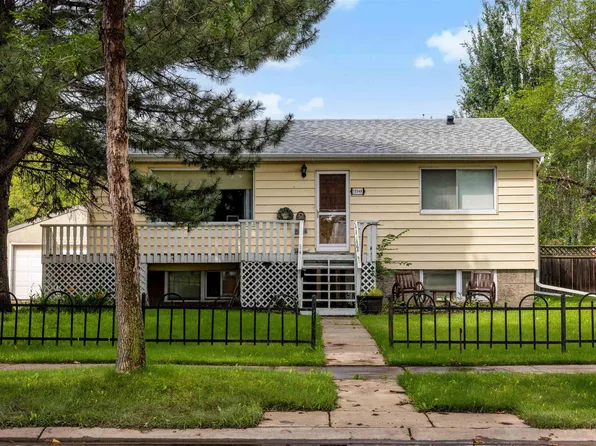 12348 128th St NW, Edmonton, AB T5L 1C7