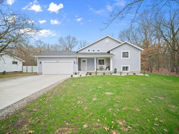 4338 White Rd, Muskegon, MI 49442
