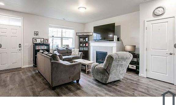 2nd image of 13808 65th Ave E