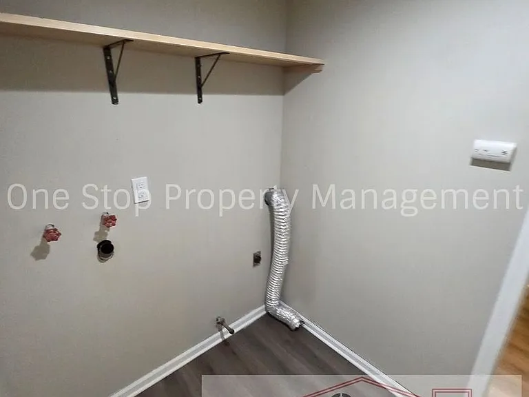 7816 Kessler Ln — Photo 14