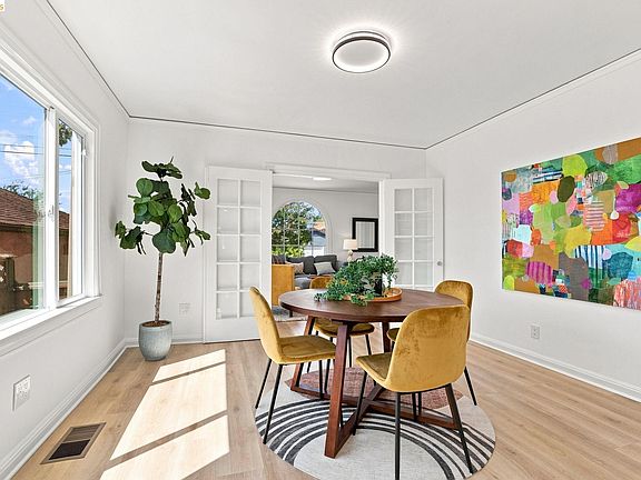 4th image of 518 36th St