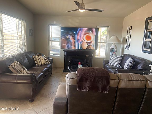 2nd image of 1306 W Chesapeake Drive