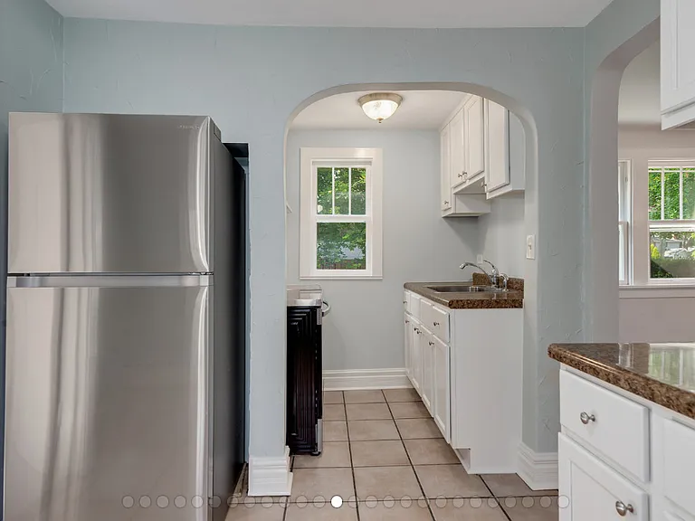 519 N Park St — Photo 4