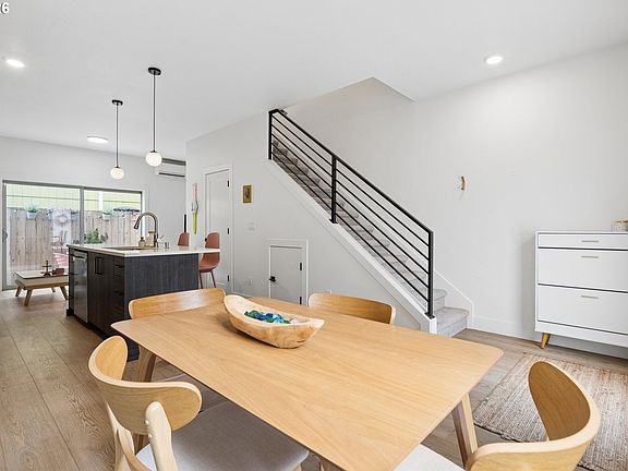 3rd image of 1211 N Winchell St #3