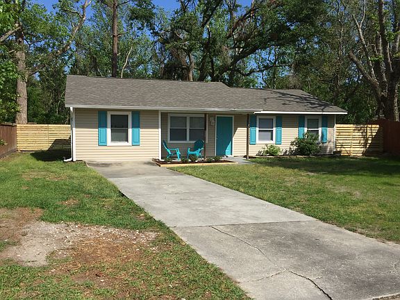 2nd image of 229 Buff Cir