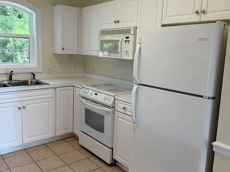 4881 Dahlia Ct #205 — Photo 4