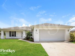 2815 48th St SW, Lehigh Acres, FL 33976