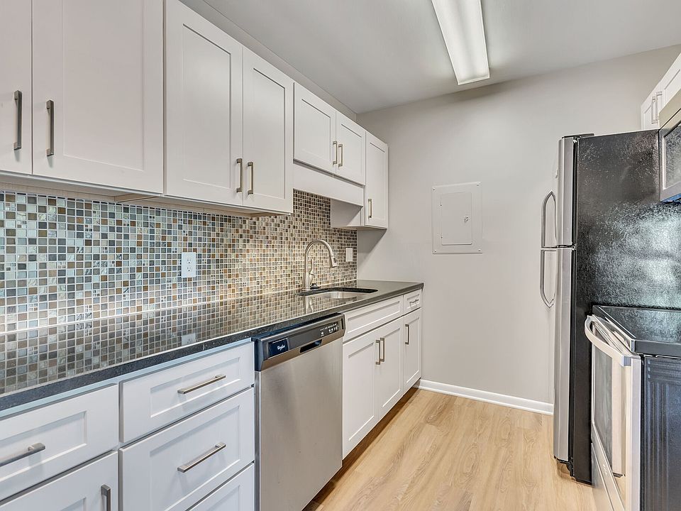 1st image of 2601 Hillsboro Pike APT E13