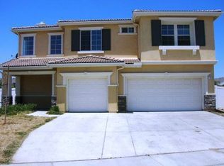 328 Daylily Dr, Perris, CA 92571